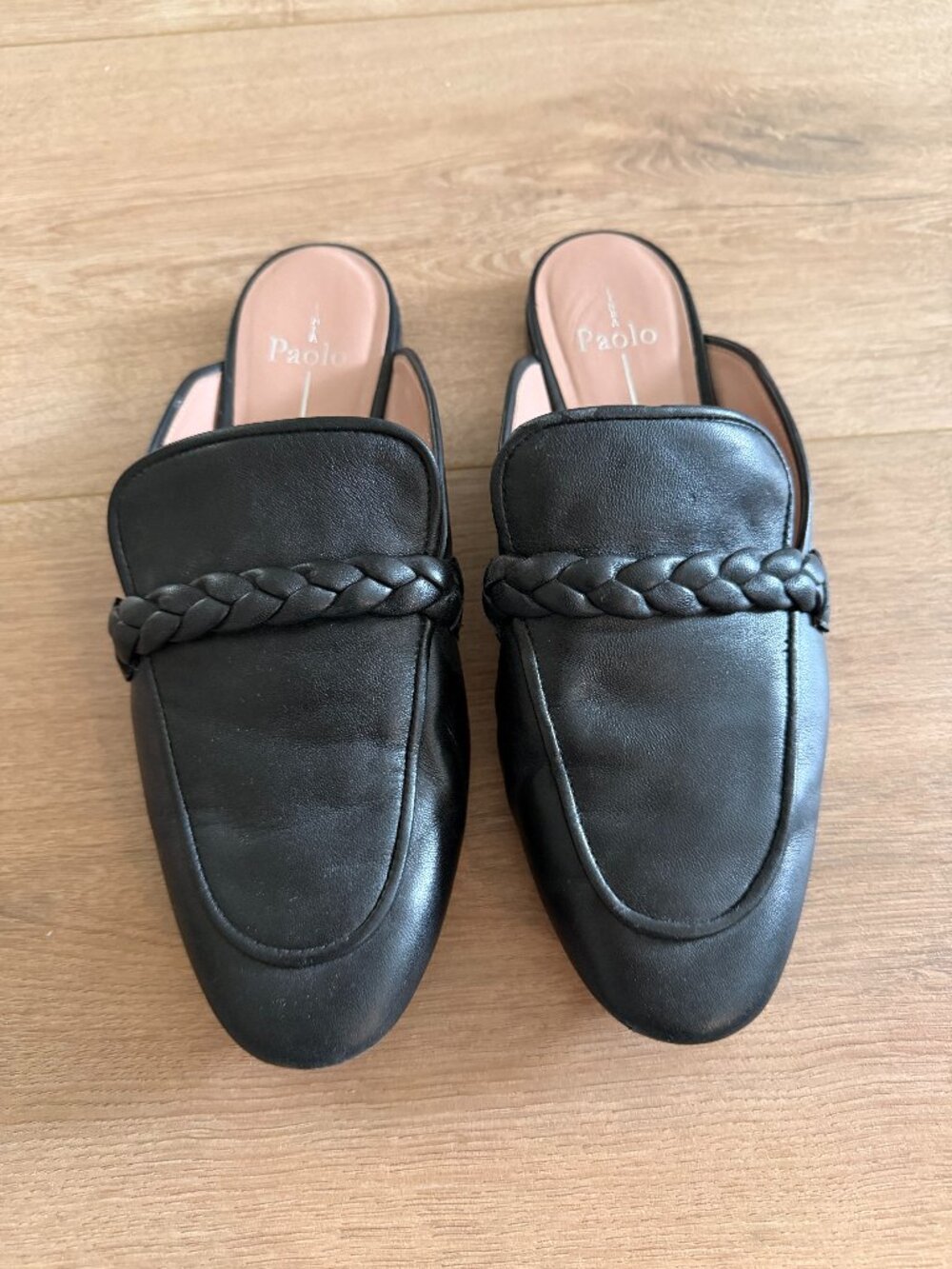 Linea Paolo Black Leather Mules